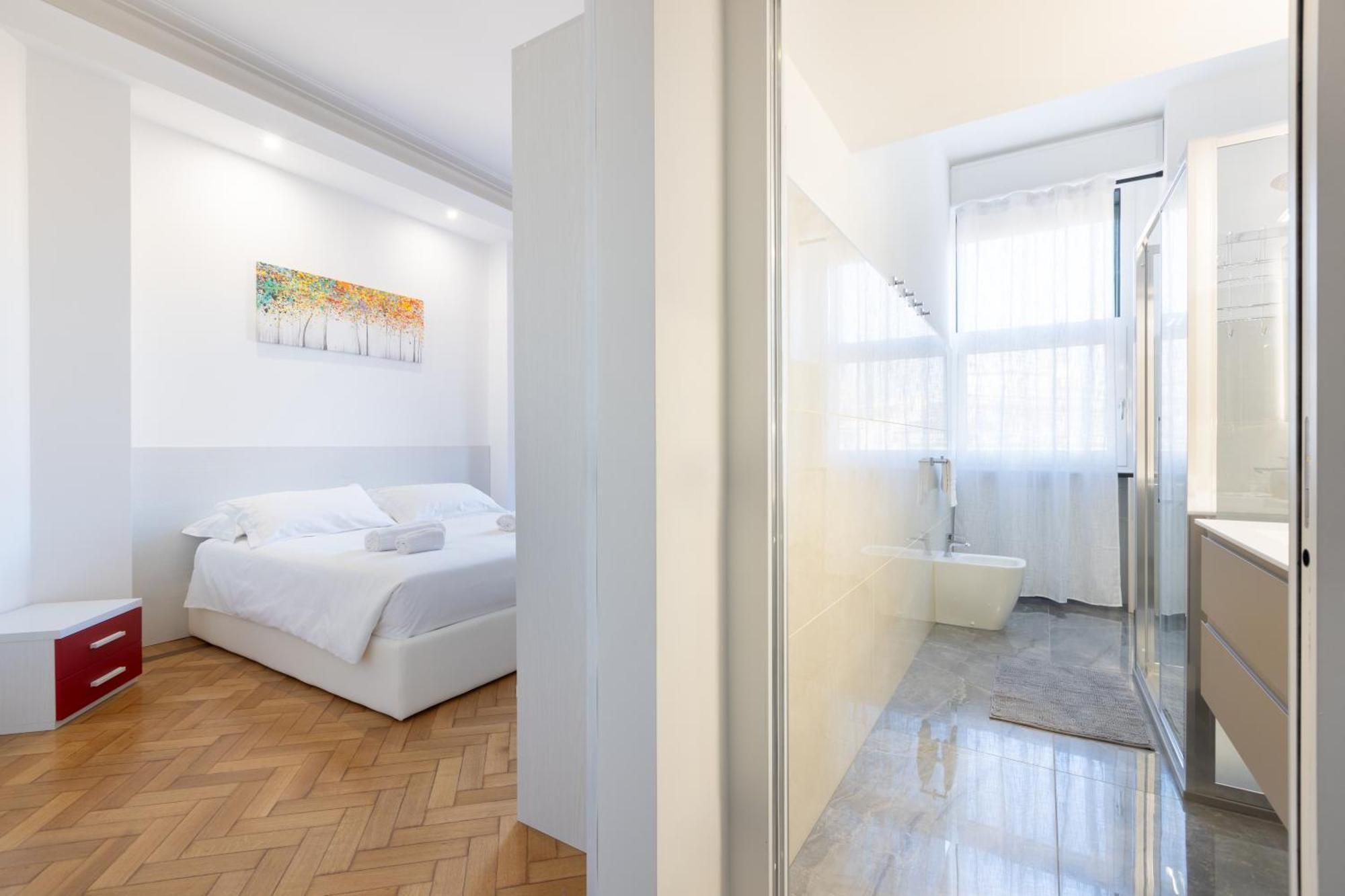 Apartment Nuovissimo Ed Elegante Appartamento, 5 Minuti A Piedi Dalla Stazione *