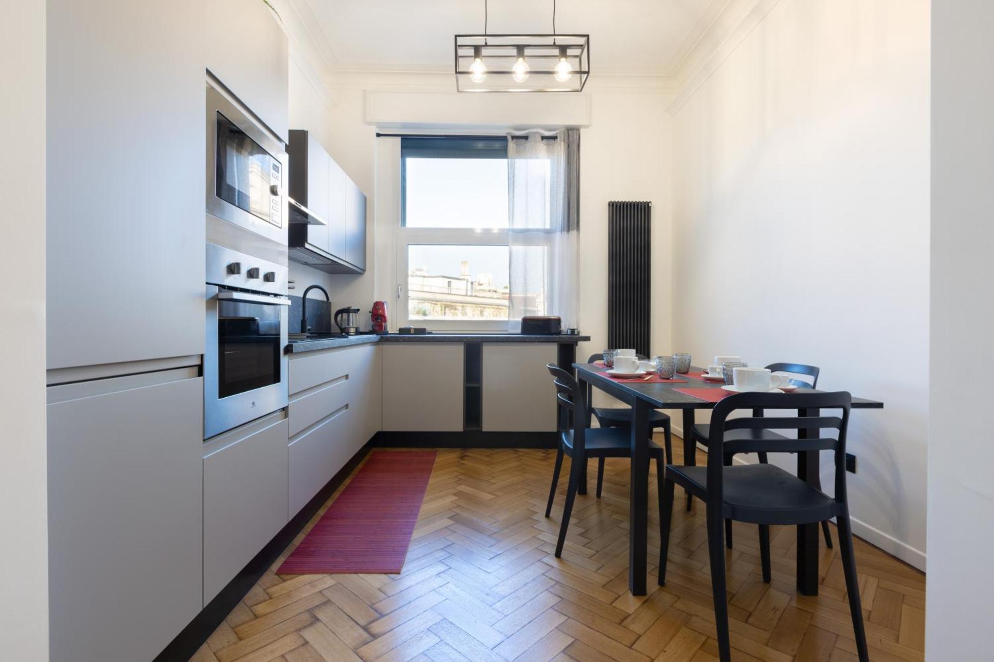 Apartment Nuovissimo Ed Elegante Appartamento, 5 Minuti A Piedi Dalla Stazione Milan